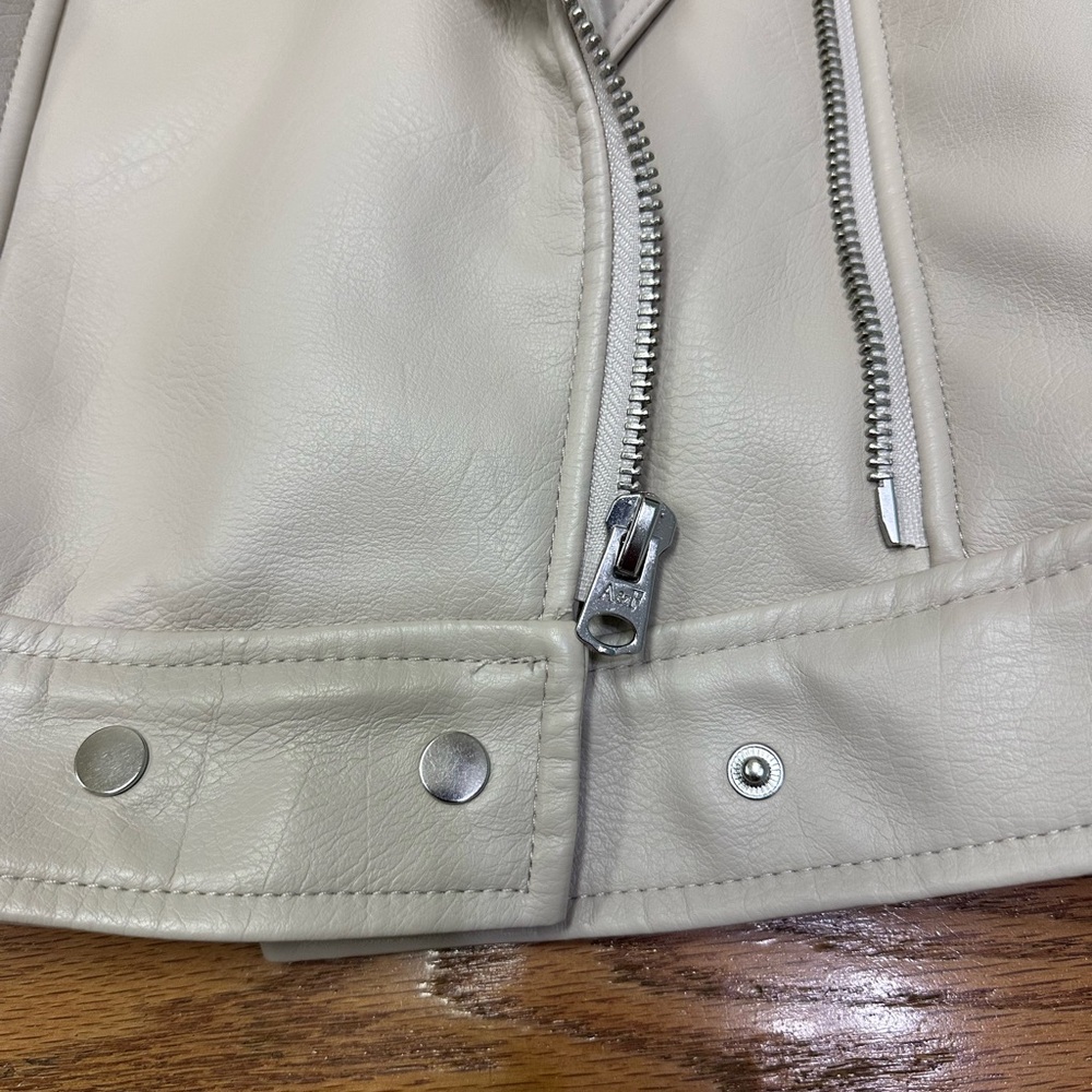 Abercrombie & Fitch Vegan Leather Shearling Biker Jacket - Picture 6 of 6